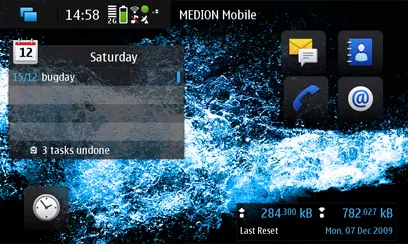 Screenshot of the Hildon app launcher